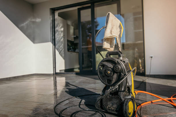 Best Sidewalk and Walkway Cleaning  in Seneca Knolls, NY